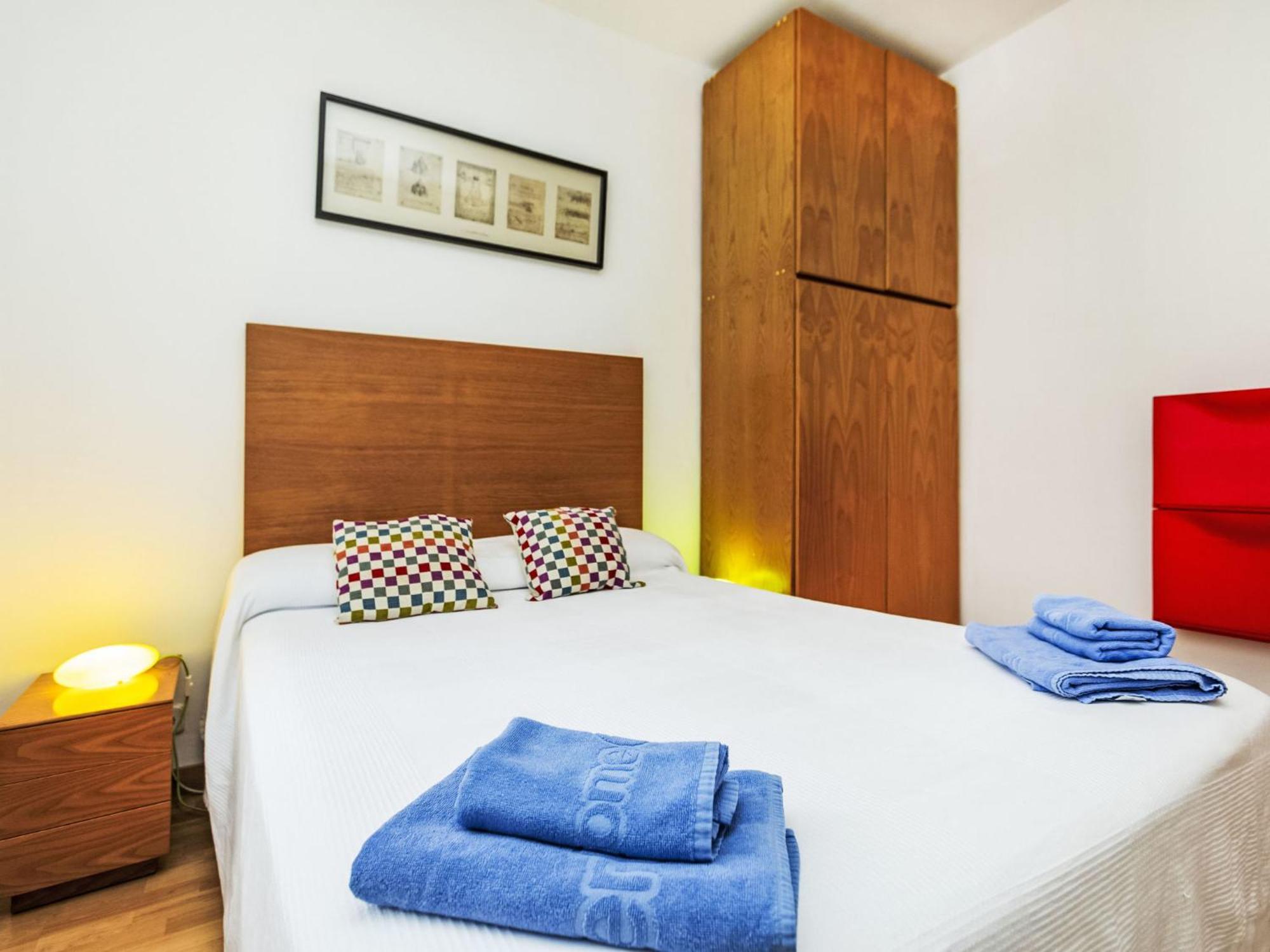Apartment Barcelona Centric Apartment By Interhome المظهر الخارجي الصورة